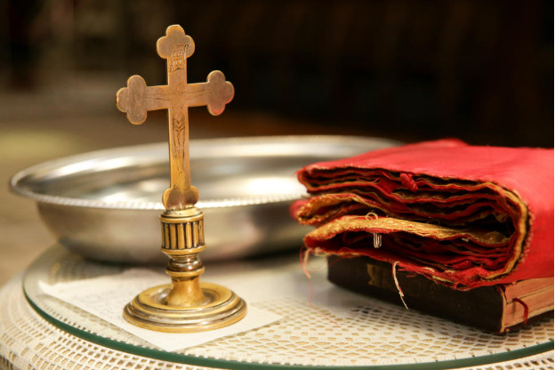 Ove ljude nikako NE SMETE uzimati za kumove: Ako svom detetu želite dobro, pratite ovih 5 pravila - featured image Ove ljude nikako NE SMETE uzimati za kumove: Ako svom detetu želite dobro, pratite ovih 5 pravila - featured image