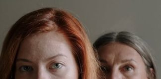 Zašto odrasla deca ne poštuju svoje roditelje: 7 glavnih razloga Zašto odrasla deca ne poštuju svoje roditelje: 7 glavnih razloga - featured image