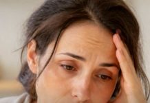 7 znakova da je žena psihički iscrpljena od braka i da se ništa neće promijeniti 7 znakova da je žena psihički iscrpljena od braka i da se ništa neće promijeniti - featured image